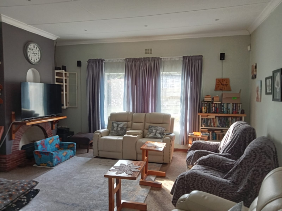 3 Bedroom Property for Sale in Cambridge Eastern Cape